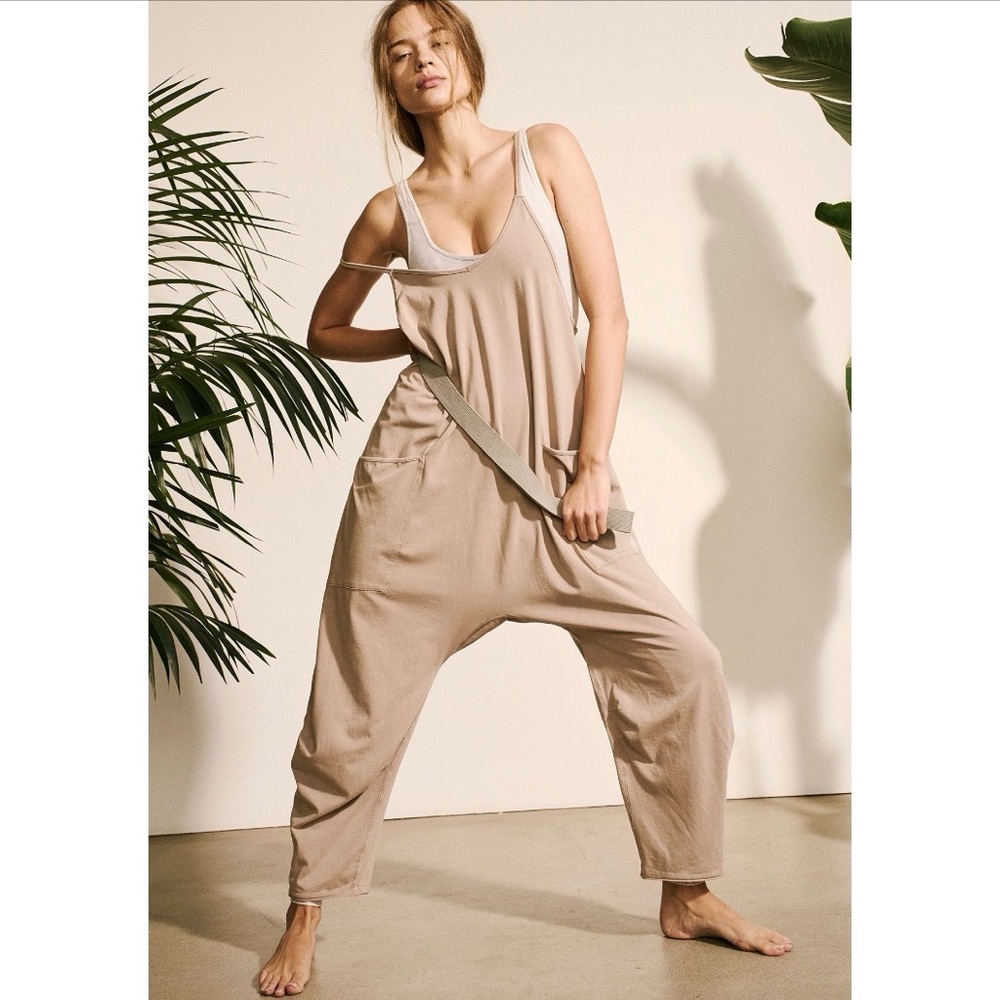 FP Movement Hot Shot Onesie Size Small - Picture 5 of 6